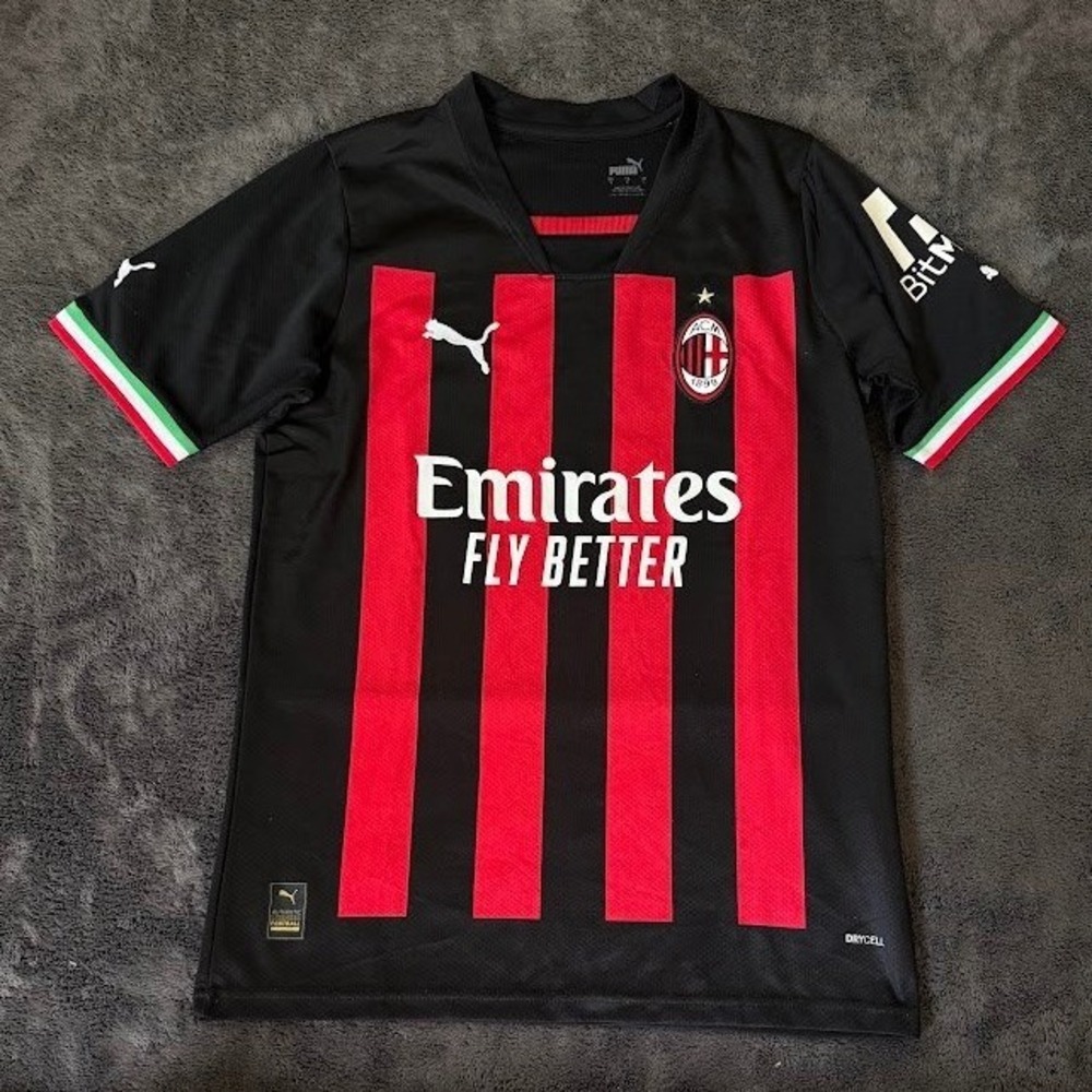 Puma AC Milan 2022-23 Ibrahimovic #11 Home Jersey Mens Small Black Red